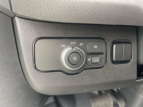 New 2025 Mercedes-Benz Sprinter 2500 image 19