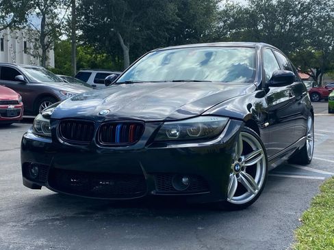 Used 2011 BMW 328i Sedan RWD image 3
