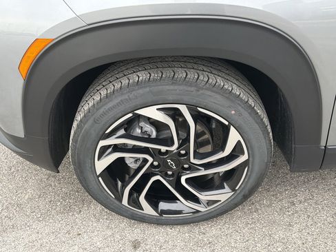 Used 2024 Chevrolet TrailBlazer RS w/ Driver Confidence Package image 67