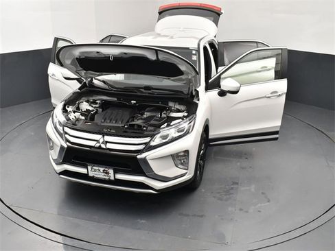 Used 2018 Mitsubishi Eclipse Cross AWD image 26