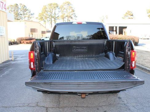 Used 2018 Ford F150 XLT w/ Equipment Group 302A Luxury RWD image 16