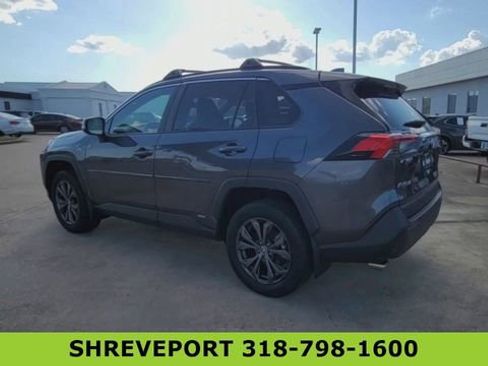 Used 2024 Toyota RAV4 XLE Premium AWD/4WD image 7