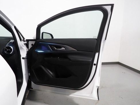 Used 2024 Chevrolet Equinox EV LT image 60