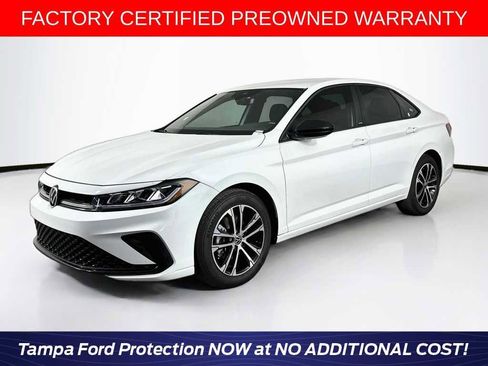 Used 2025 Volkswagen Jetta Sport FWD image 1