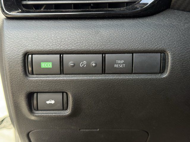 Used 2022 Nissan Sentra SV FWD image 23