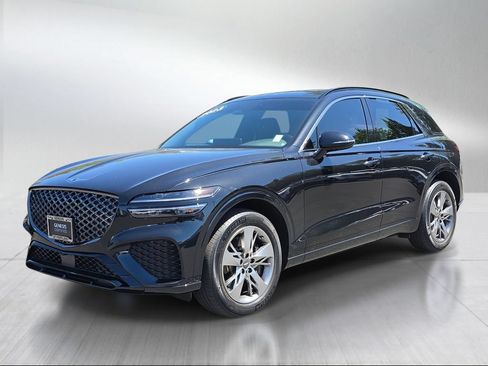 Used 2022 Genesis GV70 3.5T Sport AWD/4WD image 7