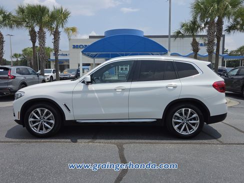 Used 2018 BMW X3 xDrive30i AWD/4WD image 2