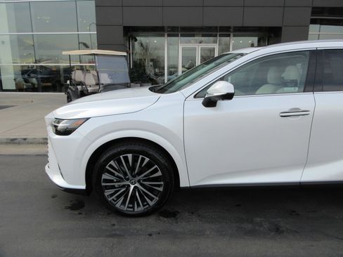 Used 2026 Lexus RX 350 Premium Plus image 2