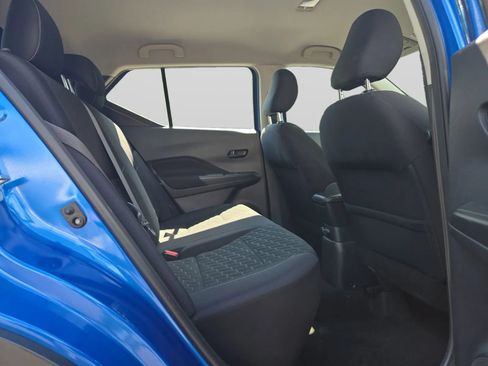 Used 2021 Nissan Kicks S FWD image 31