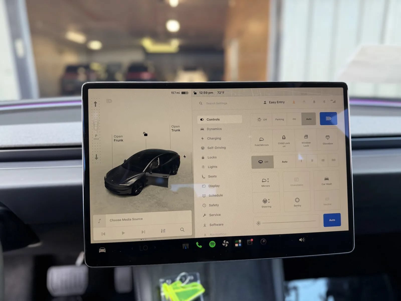 Used 2024 Tesla Model 3 Standard Range RWD image 29