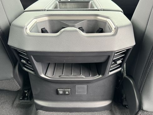 New 2026 Toyota Tundra Limited AWD/4WD image 7