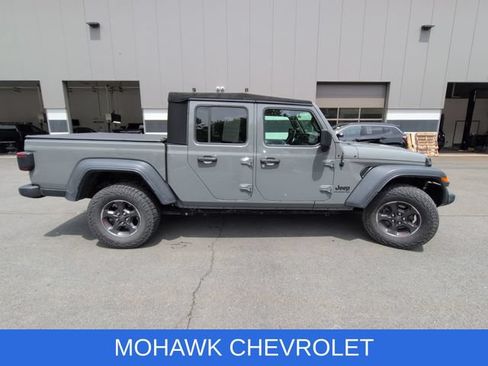 Used 2020 Jeep Gladiator Sport w/ Quick Order Package 24S AWD/4WD image 14