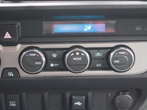 Used 2022 Toyota Tacoma SR w/ SX Package AWD/4WD image 26