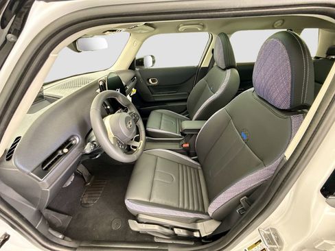 New 2026 MINI Cooper 4-Door Hardtop image 18