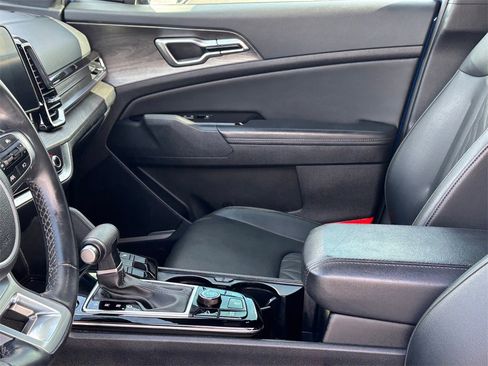 Used 2024 Kia Sportage X-Line w/ X-Line Premium Package image 11