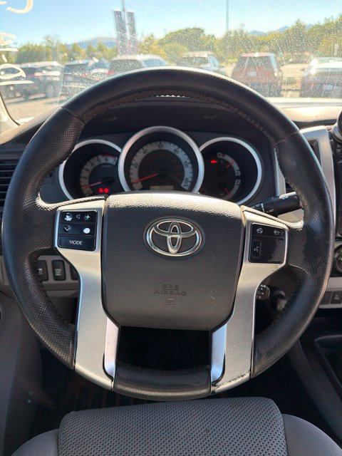 Used 2012 Toyota Tacoma 4x4 Access Cab V6 w/ TRD Off-Road Pkg image 14