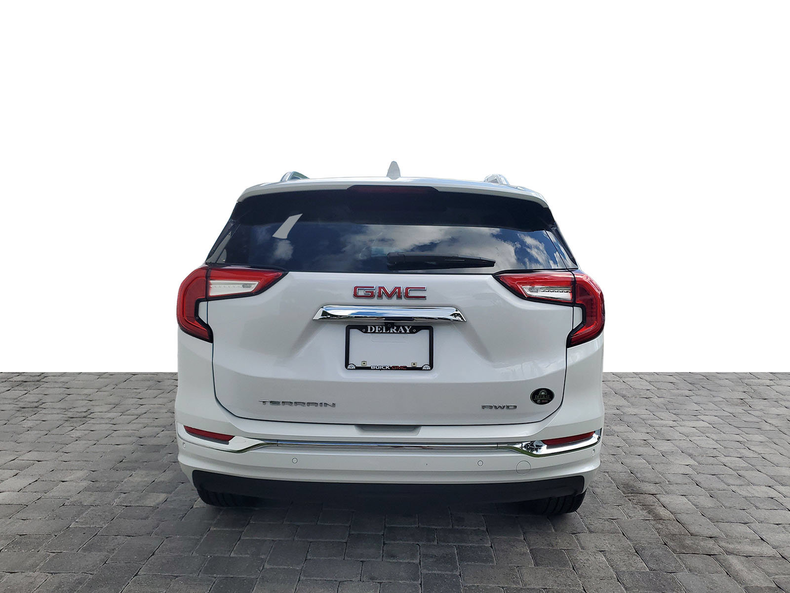 Used 2023 GMC Terrain Denali w/ Denali Premium Package AWD/4WD image 5
