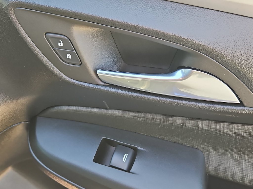 Used 2026 Buick Envista Preferred FWD image 34