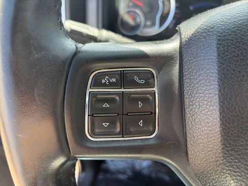 Used 2017 RAM 2500 Big Horn image 9