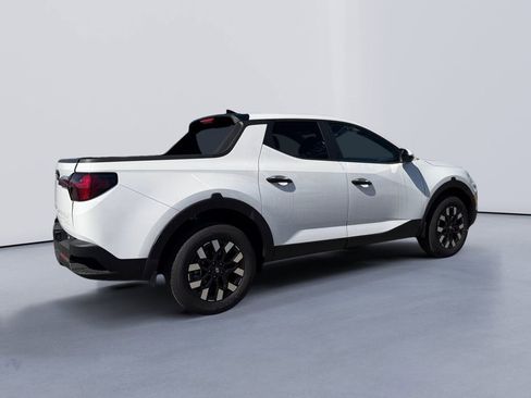 New 2026 Hyundai Santa Cruz SE FWD image 3