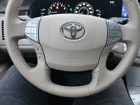 Used 2008 Toyota Avalon XLS image 21