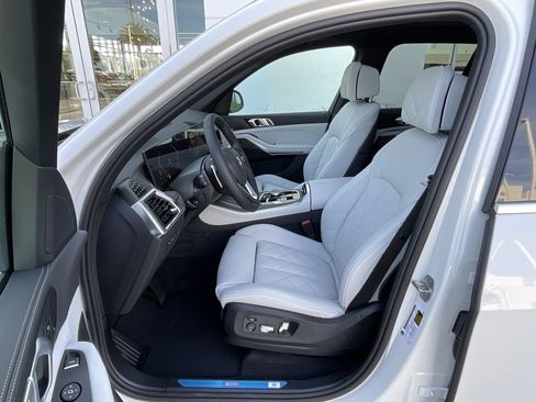 New 2026 BMW X5 sDrive40i w/ Climate Comfort Package image 10