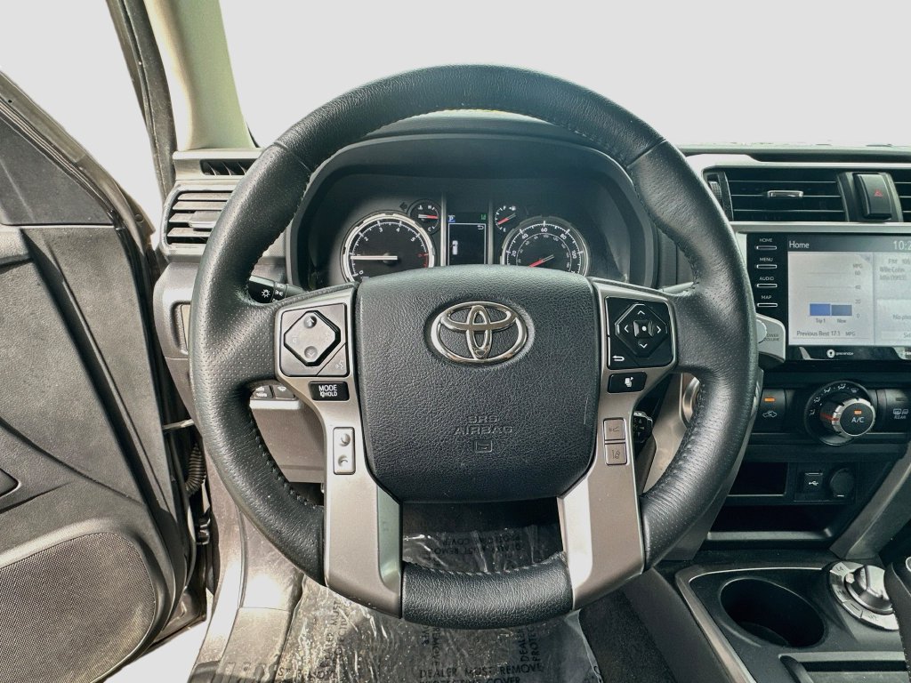 Used 2022 Toyota 4Runner TRD Sport AWD/4WD image 11
