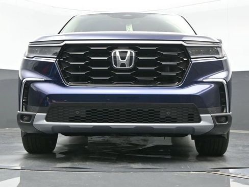 New 2025 Honda Pilot Touring image 20