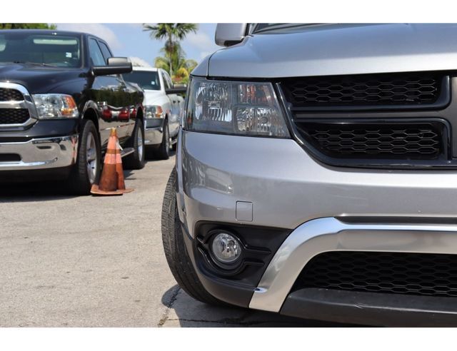 Used 2017 Dodge Journey Crossroad FWD image 14