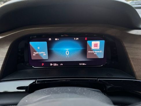 Used 2025 Volkswagen Atlas SE FWD image 21