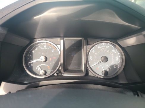 Used 2020 Toyota Tacoma TRD Sport image 25