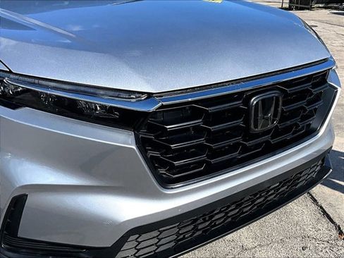 Used 2024 Honda CR-V LX image 26