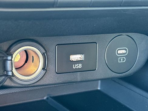 New 2026 Hyundai Elantra Sport image 32