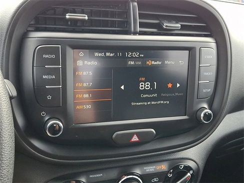 Used 2025 Kia Soul LX w/ LX Technology Package image 16