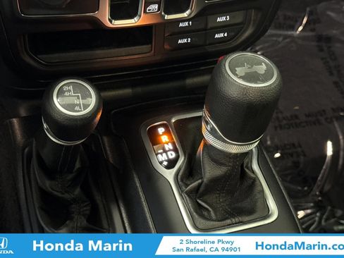 Used 2021 Jeep Wrangler Unlimited Sport AWD/4WD image 27