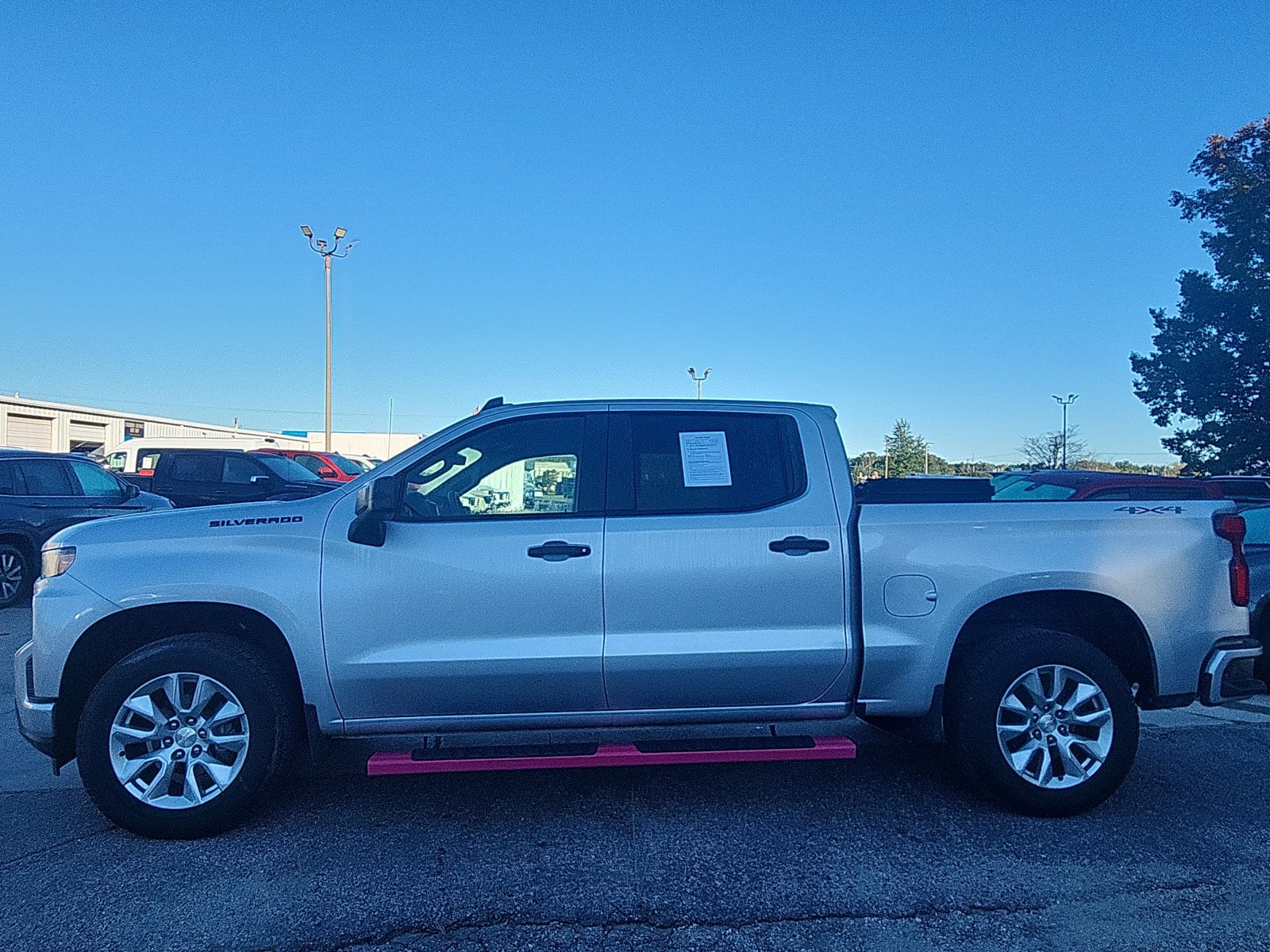 Used 2022 Chevrolet Silverado 1500 Custom w/ LPO, Dark Essentials Package AWD/4WD image 2