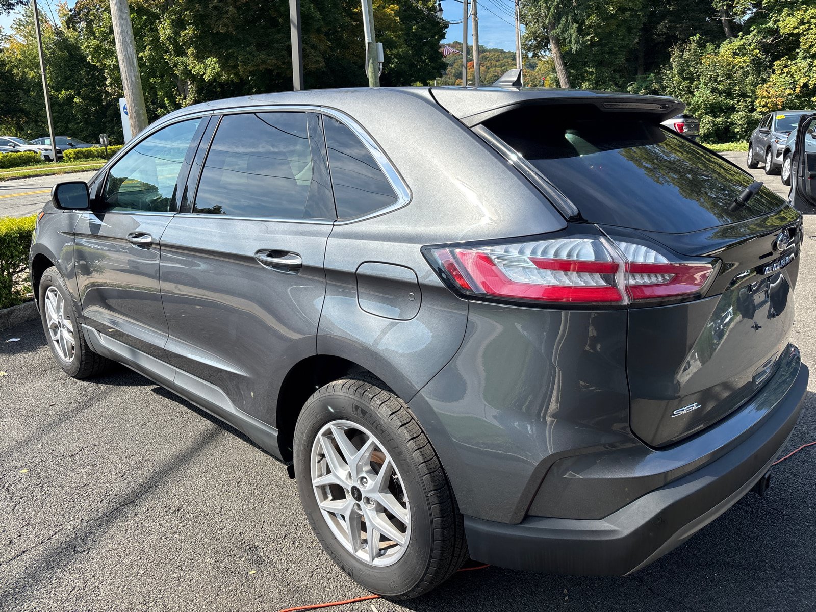 Used 2024 Ford Edge SEL w/ Convenience Package AWD/4WD image 5