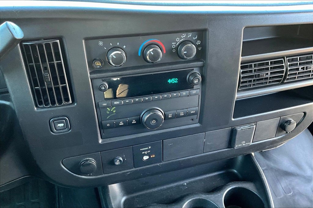 Used 2025 GMC Savana 2500 w/ Driver Convenience Package RWD image 10