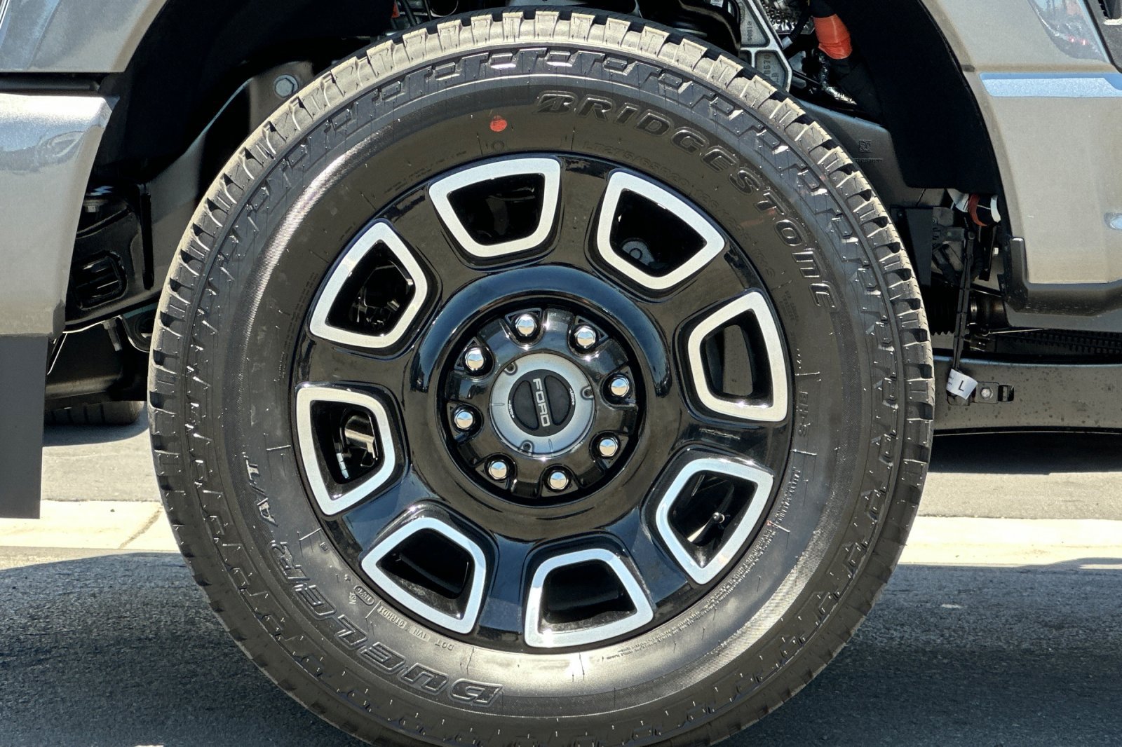 New 2026 Ford F250 Platinum AWD/4WD image 24