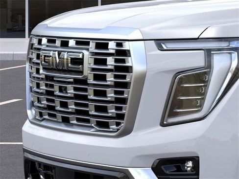 New 2026 GMC Yukon Denali image 13