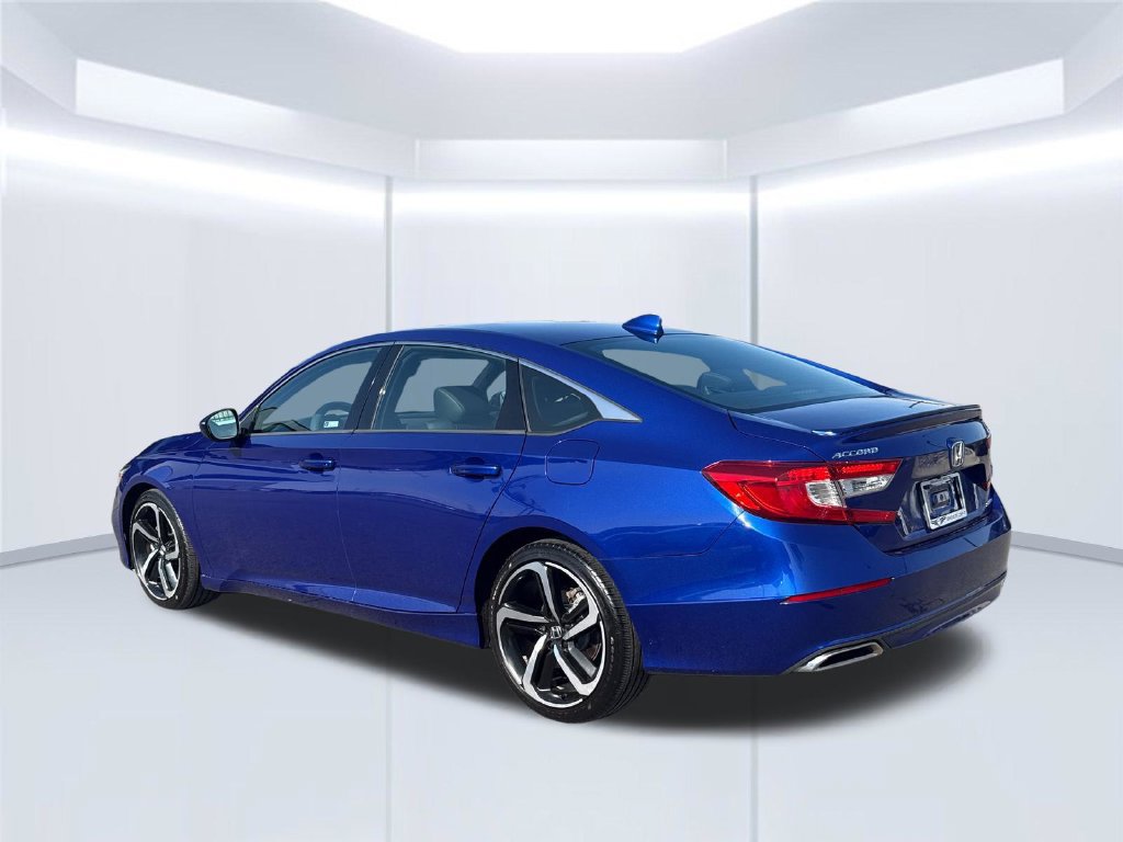 Used 2018 Honda Accord Sport image 7