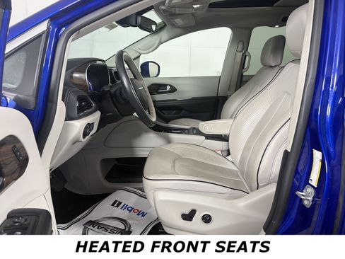 Used 2021 Chrysler Pacifica Limited w/ Premium & Safety Sphere Group image 10