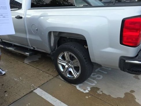 Used 2018 Chevrolet Silverado 1500 Custom w/ Custom Value Package RWD image 24