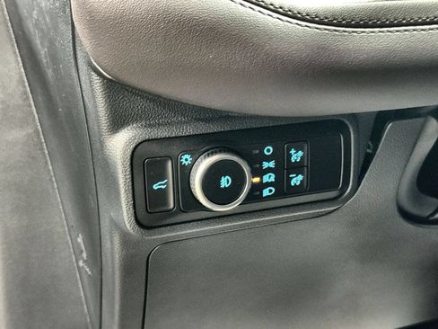 Used 2026 Ford Explorer Platinum AWD/4WD image 16