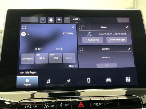 Used 2025 Jeep Compass Trailhawk AWD/4WD image 17