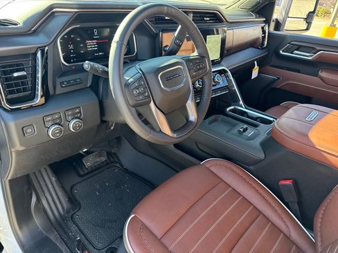 New 2026 GMC Sierra 2500 Denali Ultimate w/ Max Trailering Package AWD/4WD image 17