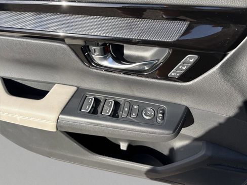 Used 2026 Honda CR-V EX-L image 17