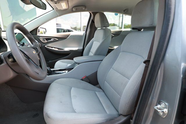 Used 2025 Chevrolet Malibu LT FWD image 22