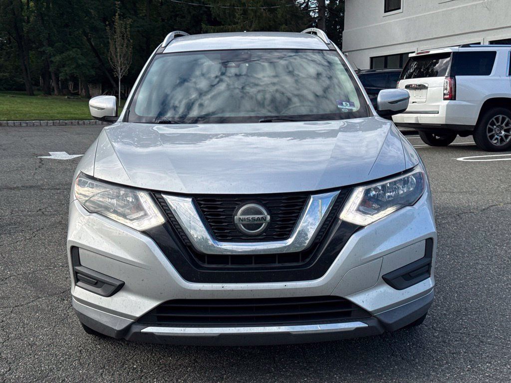 Used 2019 Nissan Rogue S w/ Special Edition Package AWD/4WD image 2