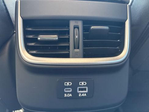 Used 2025 Subaru Legacy Premium AWD/4WD image 7